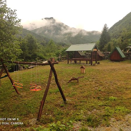 Private Accommodation Kalezic โมจโคแวก ห้อง รูปภาพ