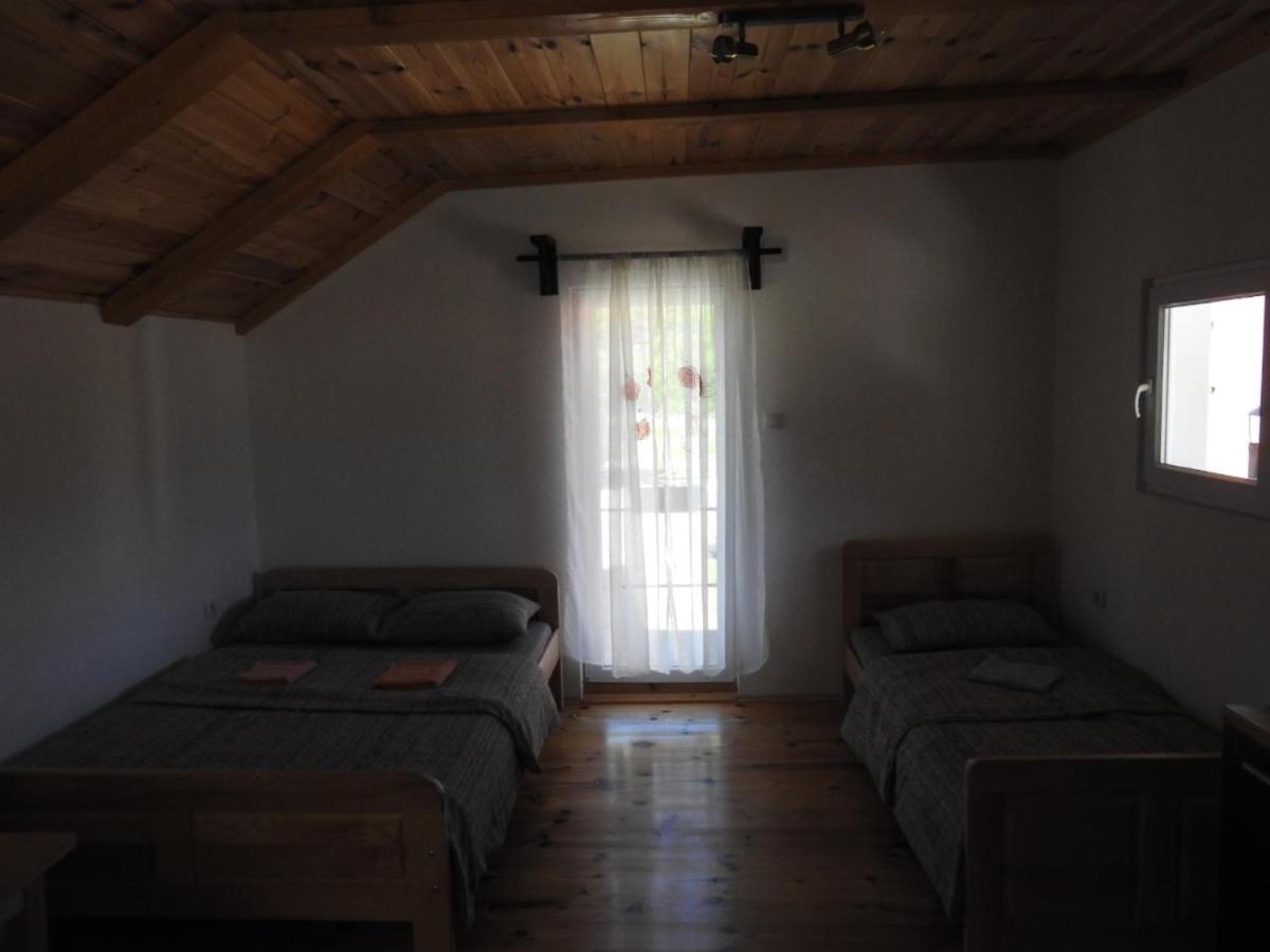 Private Accommodation Kalezic โมจโคแวก ภายนอก รูปภาพ