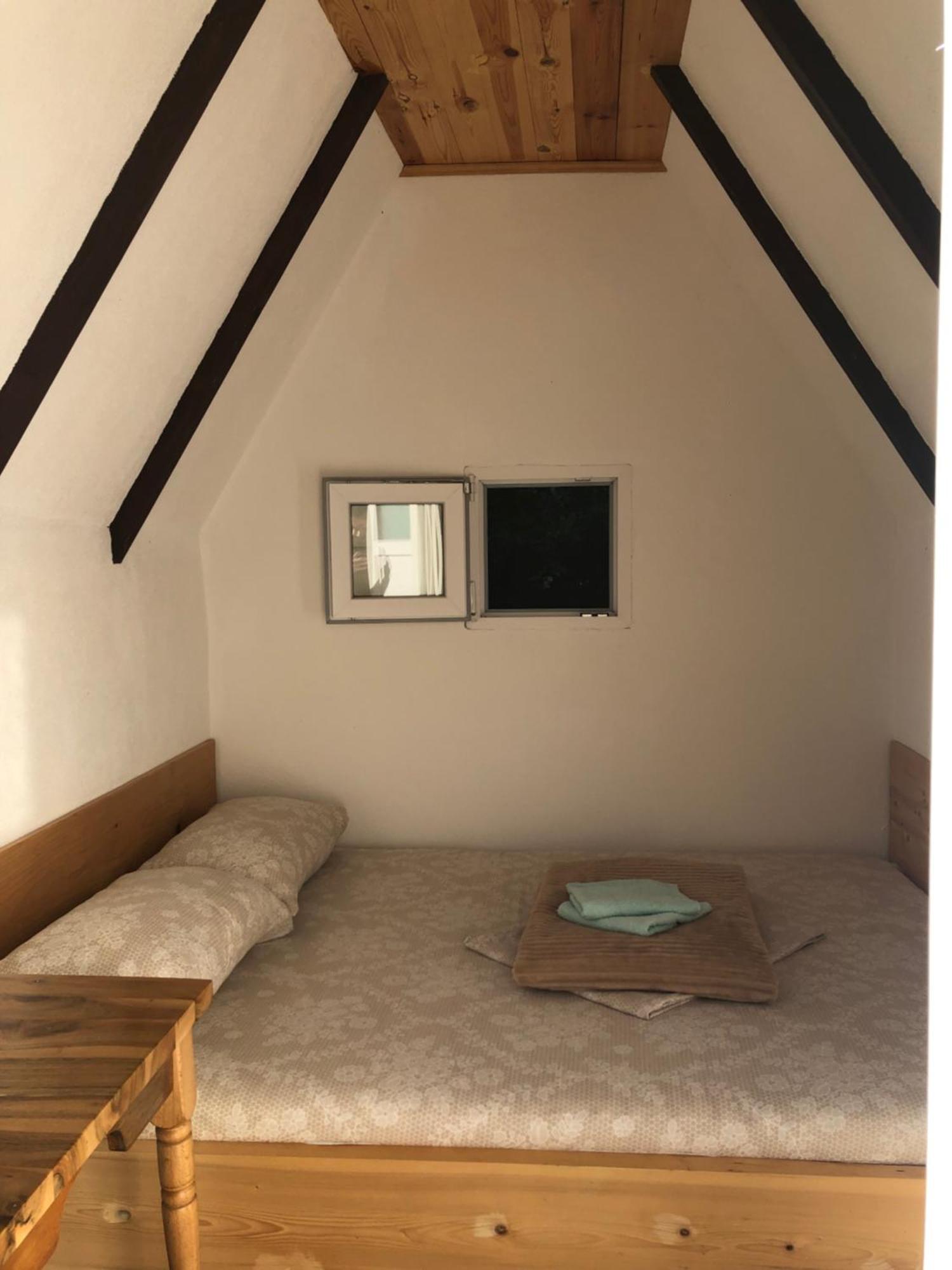 Private Accommodation Kalezic โมจโคแวก ภายนอก รูปภาพ